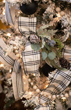 Load image into Gallery viewer, Farmhouse Christmas