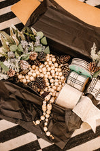 Load image into Gallery viewer, Farmhouse Christmas