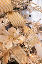 Load image into Gallery viewer, Winter Wonderland
